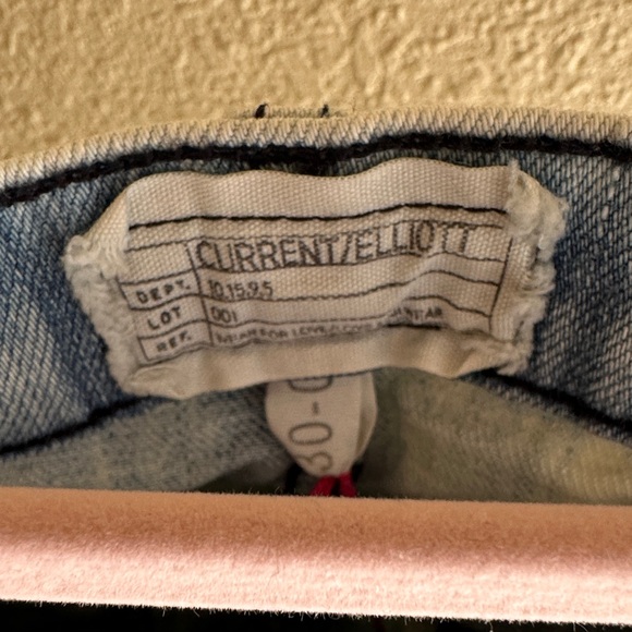 Current/Elliott Acid Washed Distressed Skinny Jeans - Picture 3 of 10